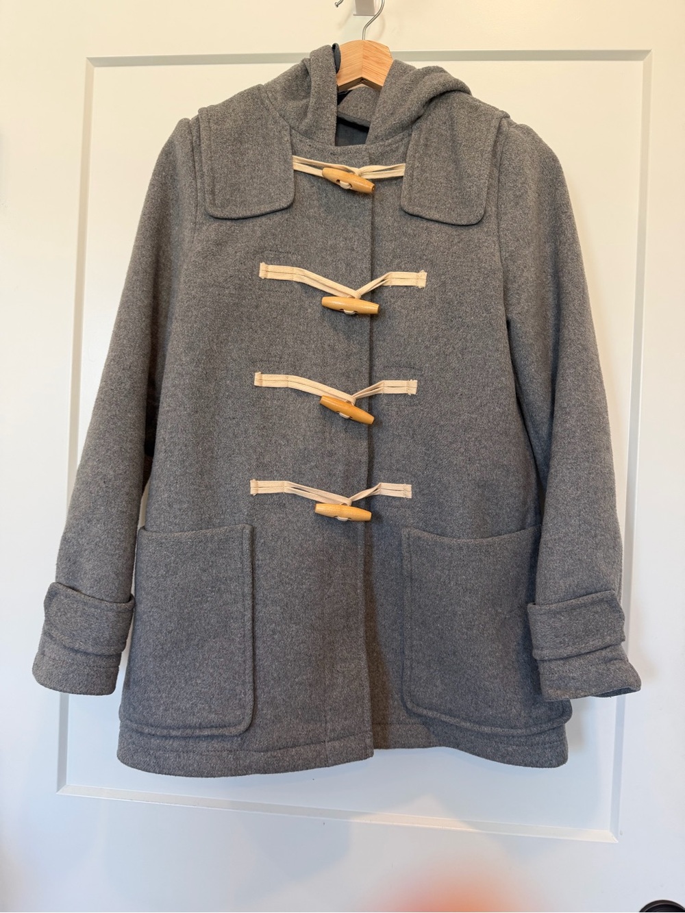 Gap gray wool-blend hooded duffle coat classic wooden toggle closure fisherman S